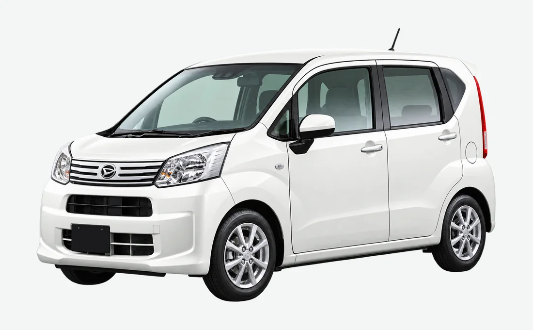 Daihatsu Move (Auto) car rental in Attock